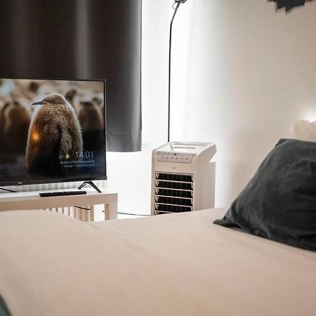 Superb 3 Bedroom & 3 Bathroom Duplex In Brussels City Centre Luaran gambar