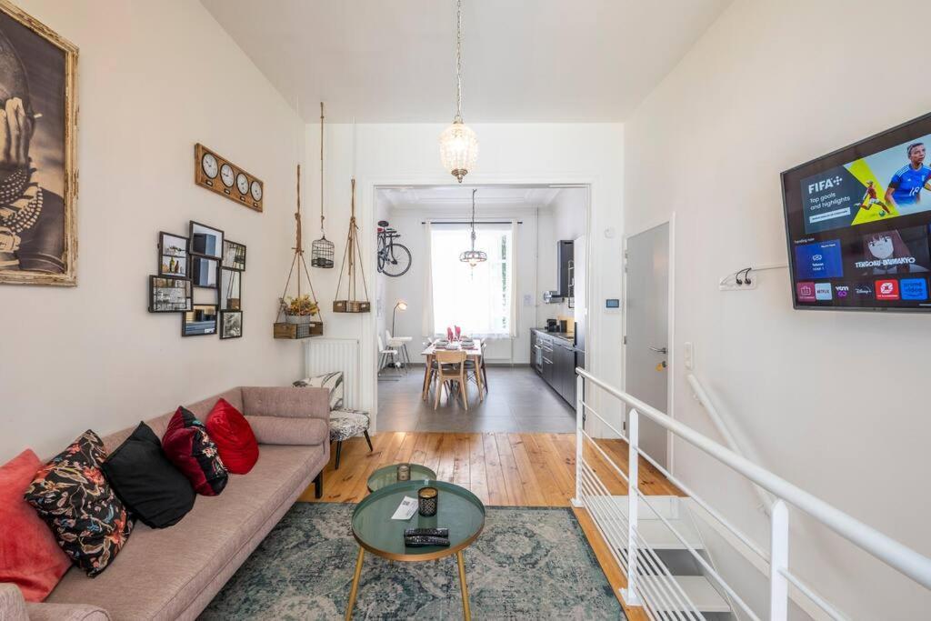 Superb 3 Bedroom & 3 Bathroom Duplex In Brussels City Centre Luaran gambar