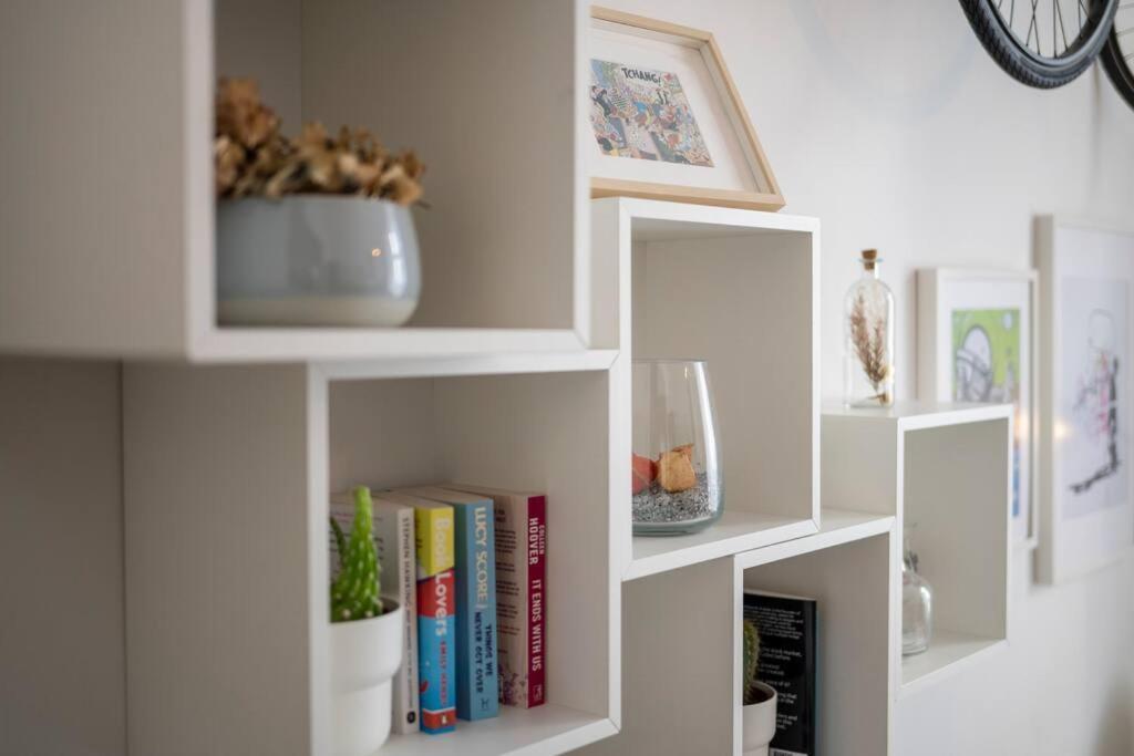 Superb 3 Bedroom & 3 Bathroom Duplex In Brussels City Centre Luaran gambar