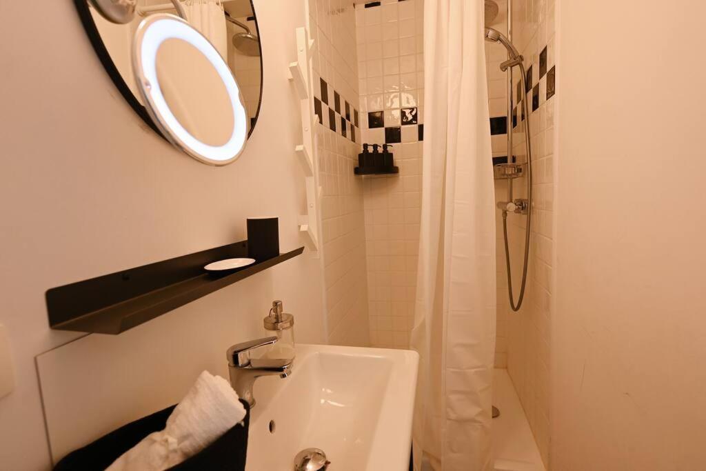 Superb 3 Bedroom & 3 Bathroom Duplex In Brussels City Centre Luaran gambar