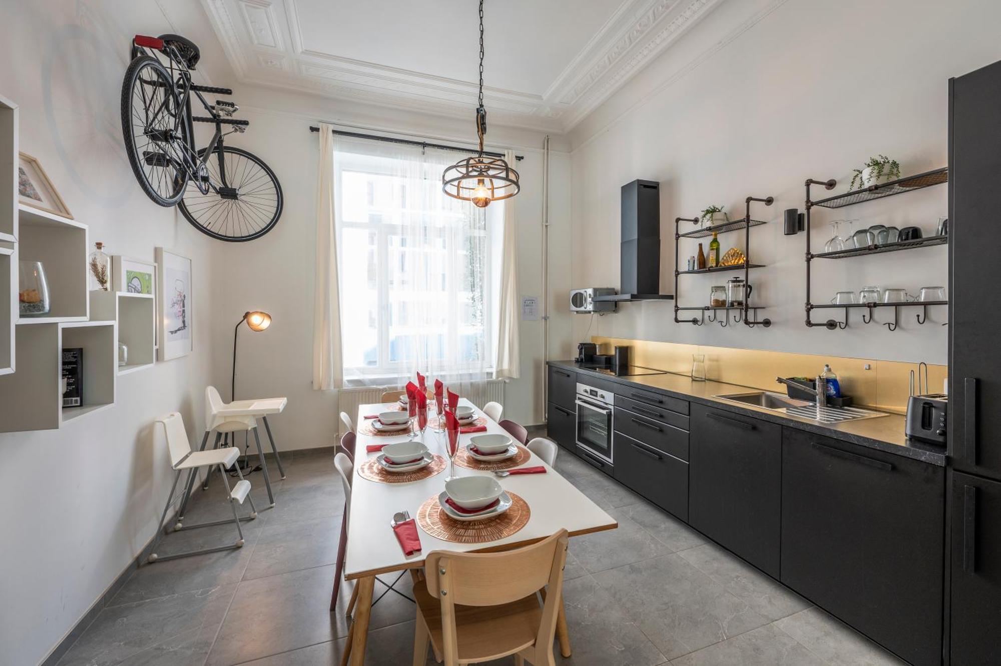 Superb 3 Bedroom & 3 Bathroom Duplex In Brussels City Centre Luaran gambar